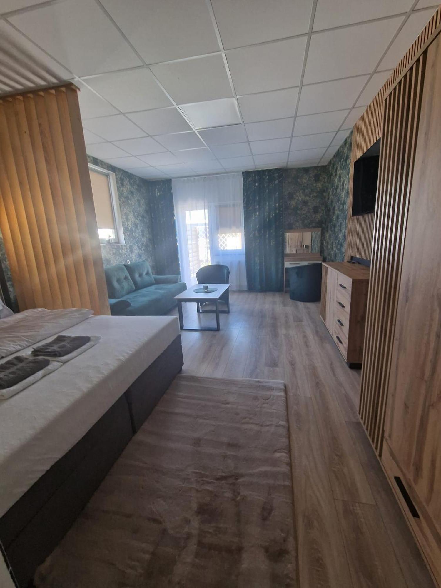 Bobrowa Przystan Villa Болеславец Екстериор снимка